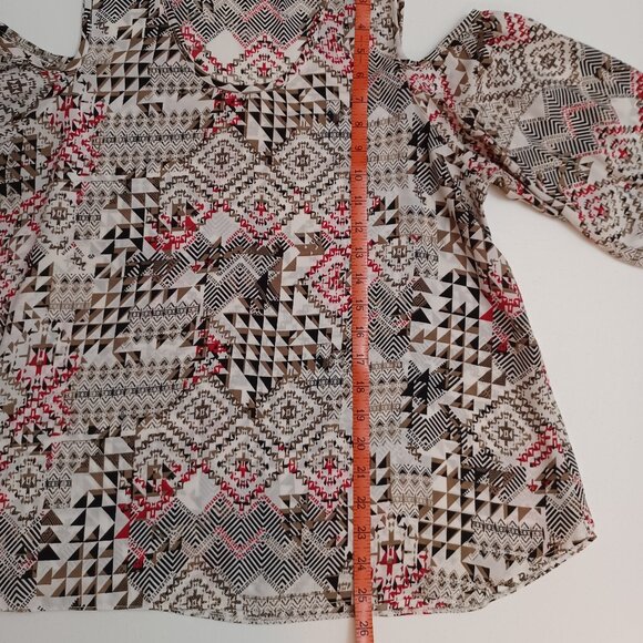 Women's Lightweight Shoulderless top with fun patchwork print - Picture 3 of 7